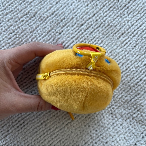 Cry baby Face Plush Toy keychain with pouch  - Yellow and Blue - Picture 4 of 7